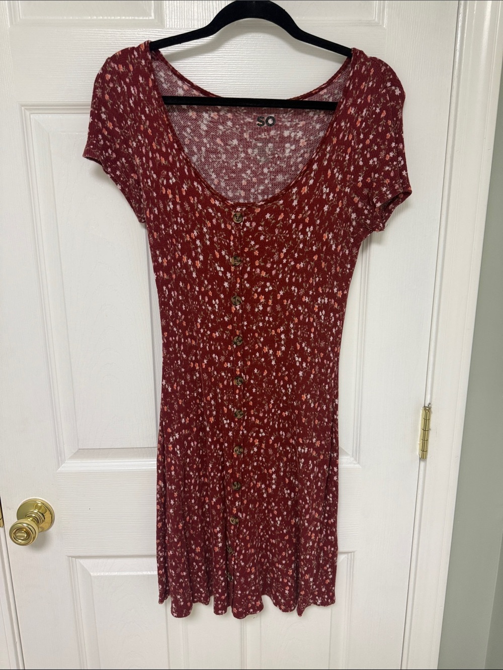 SO Burgundy Floral Button-Front Short Sleeve Dress
